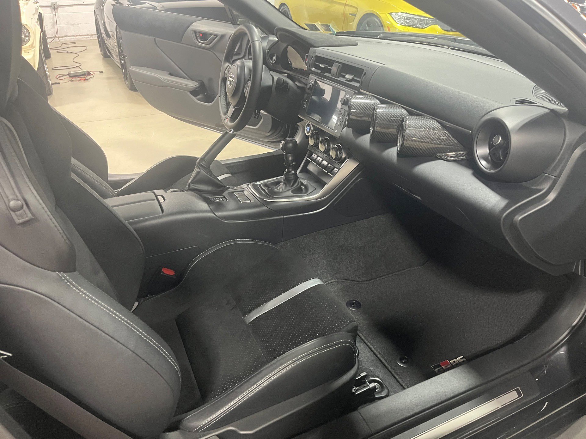 Used 2023 Toyota GR86 Premium image 32