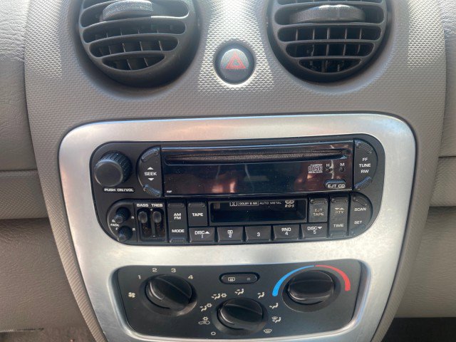 Used 2003 Jeep Liberty Limited image 48