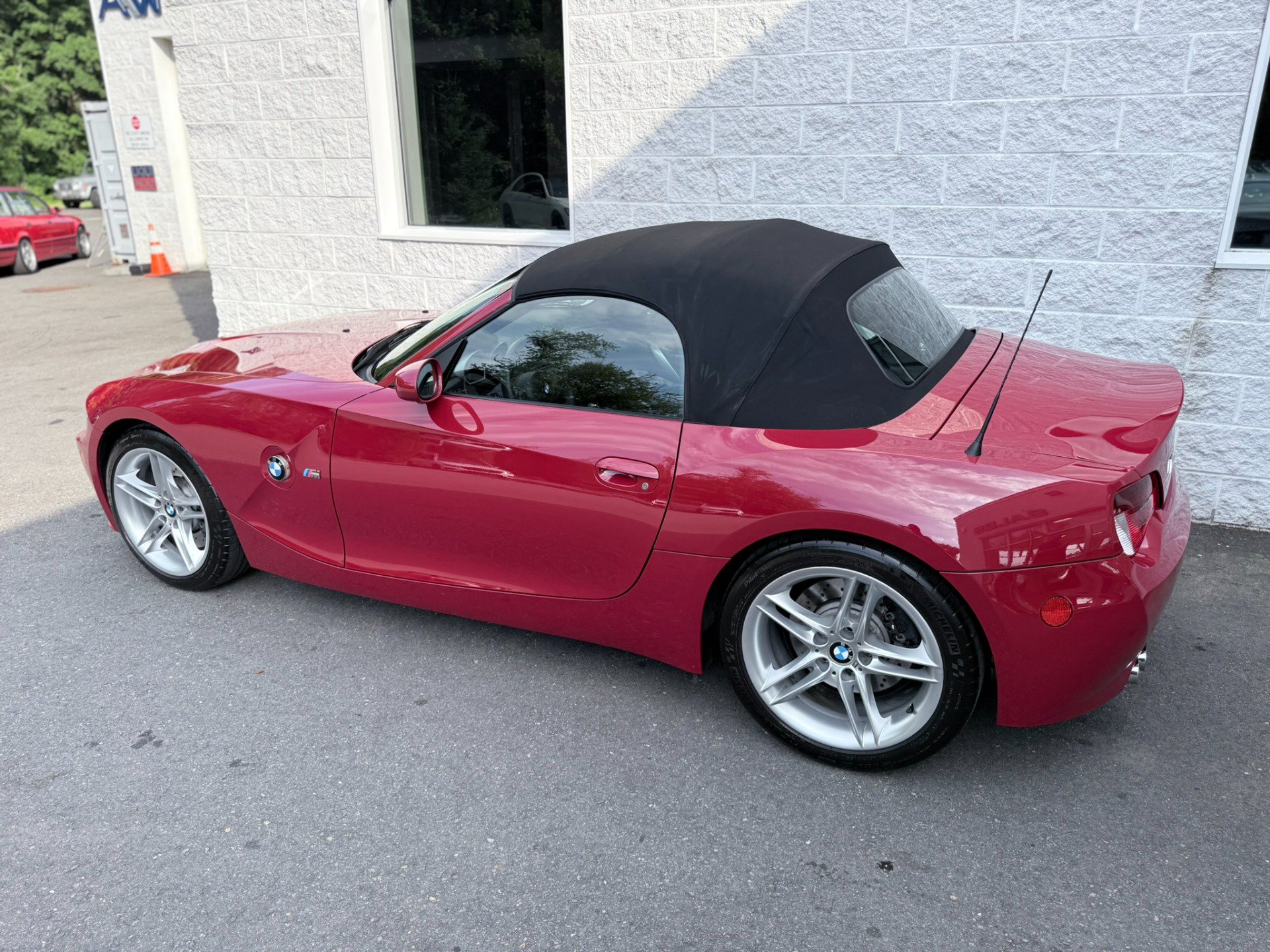 Used 2006 BMW M Roadster RWD image 6