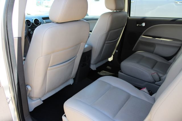 Used 2008 Ford Taurus X SEL FWD image 19