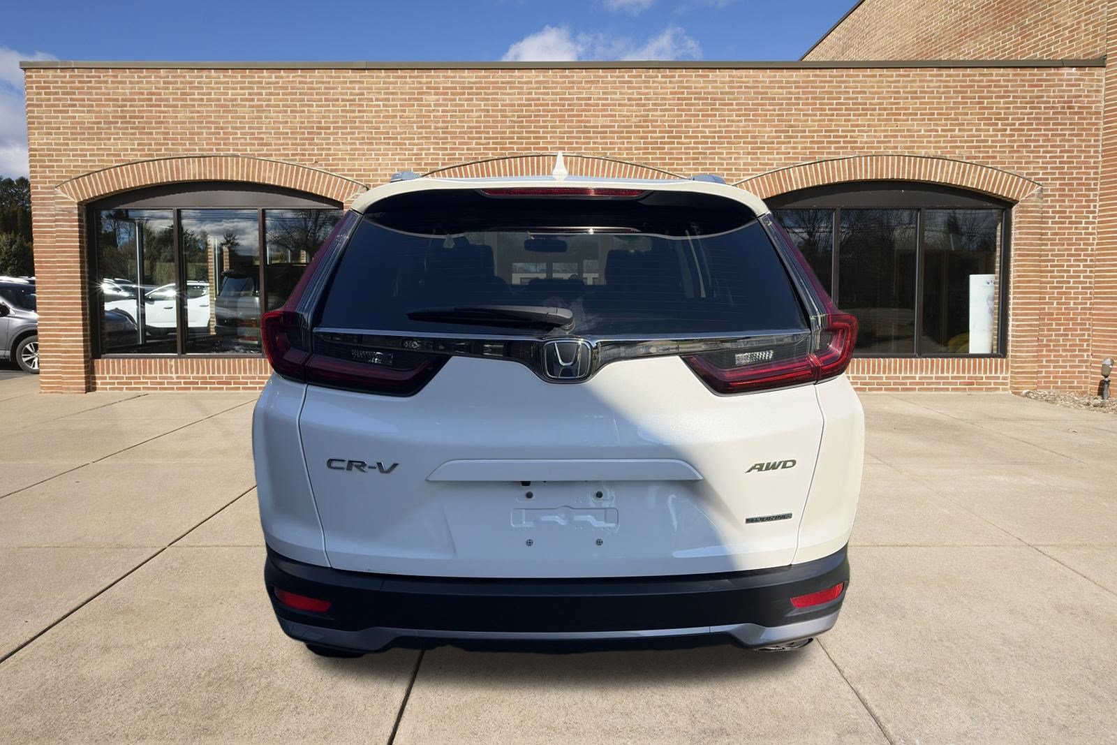 Used 2022 Honda CR-V Touring image 4