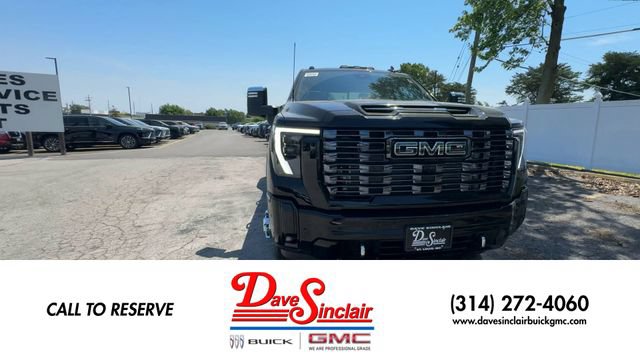 New 2026 GMC Sierra 3500 Denali Ultimate AWD/4WD image 3