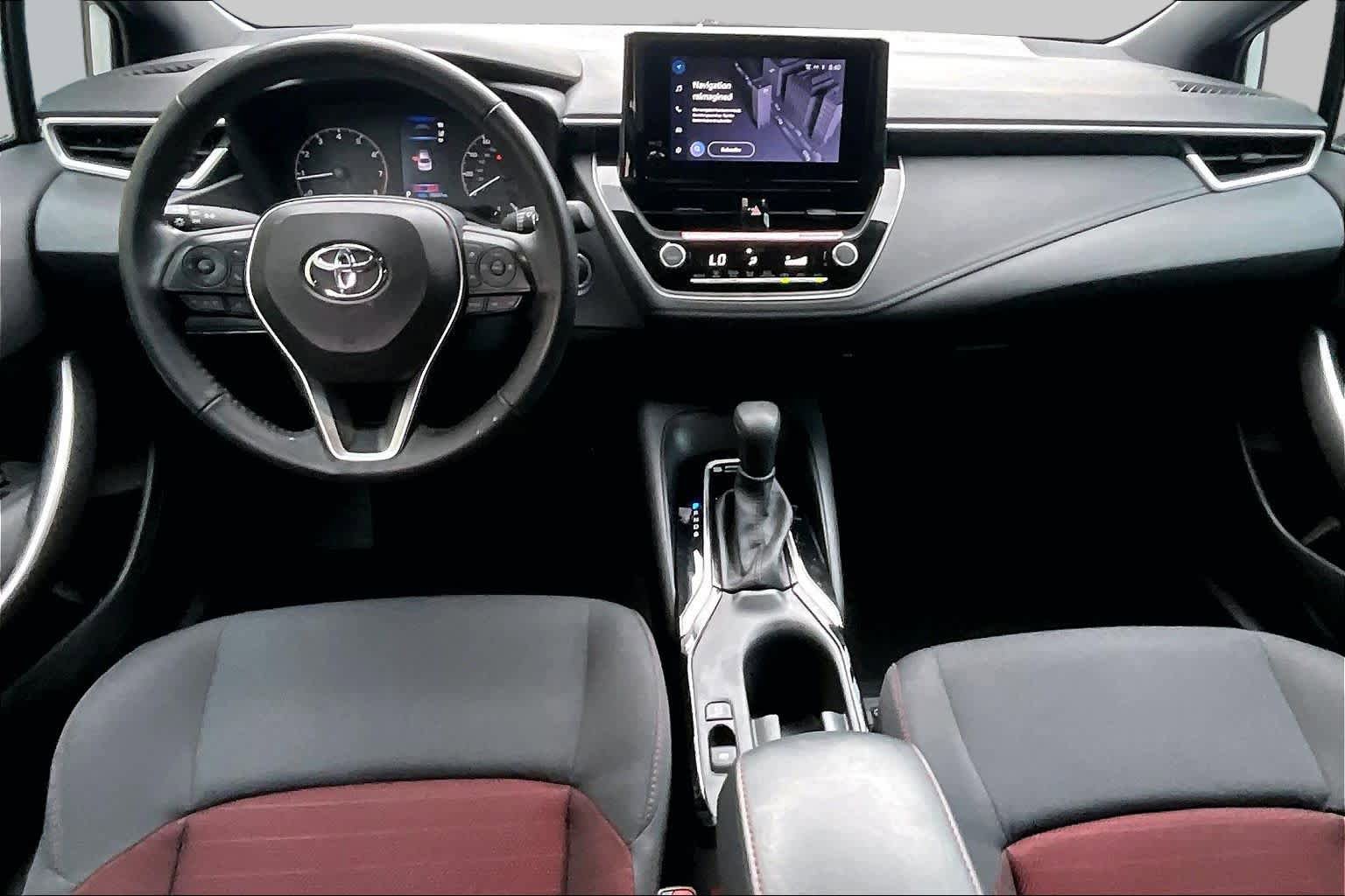 Used 2024 Toyota Corolla SE FWD image 15