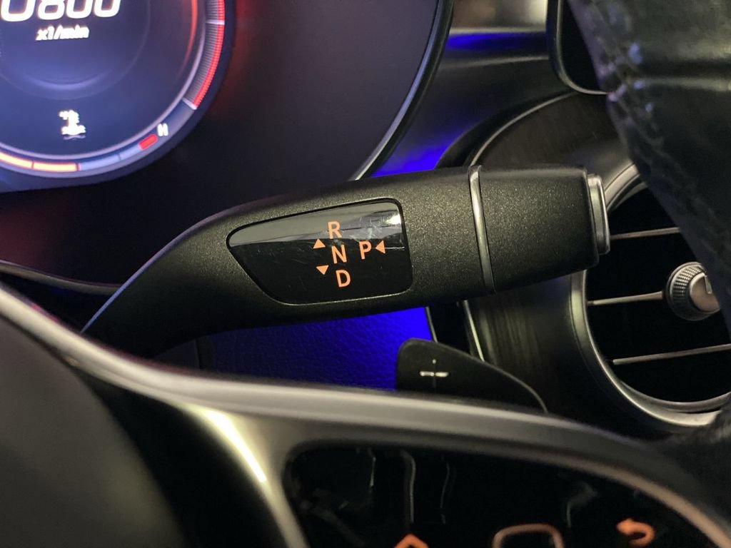 Used 2020 Mercedes-Benz GLC 300 image 20
