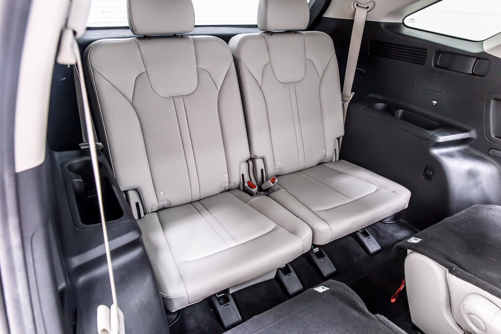 Used 2023 Kia Sorento EX w/ Panoramic Sunroof Package FWD image 36