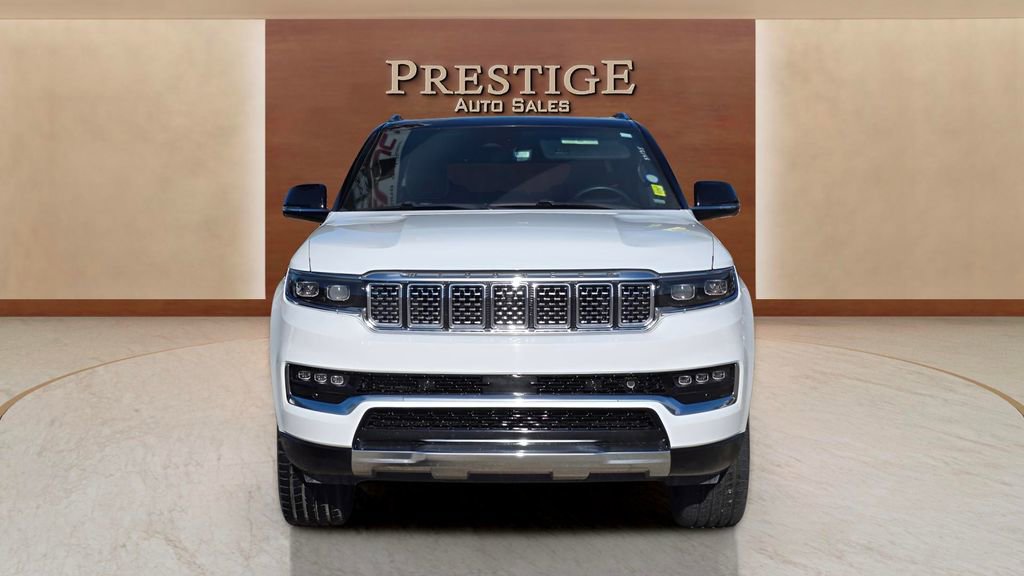 Used 2024 Jeep Grand Wagoneer L Series III AWD/4WD image 37