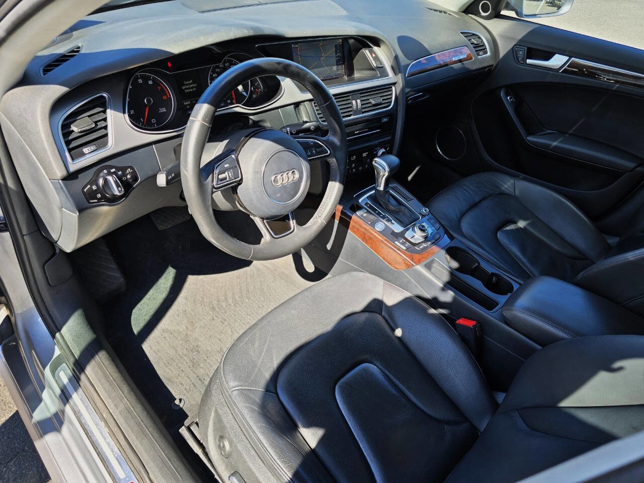 Used 2015 Audi A4 2.0T Premium Plus w/ Technology Package image 13