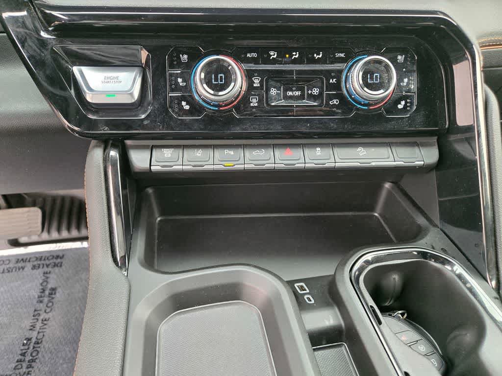 Used 2026 GMC Sierra 2500 AT4 AWD/4WD image 14