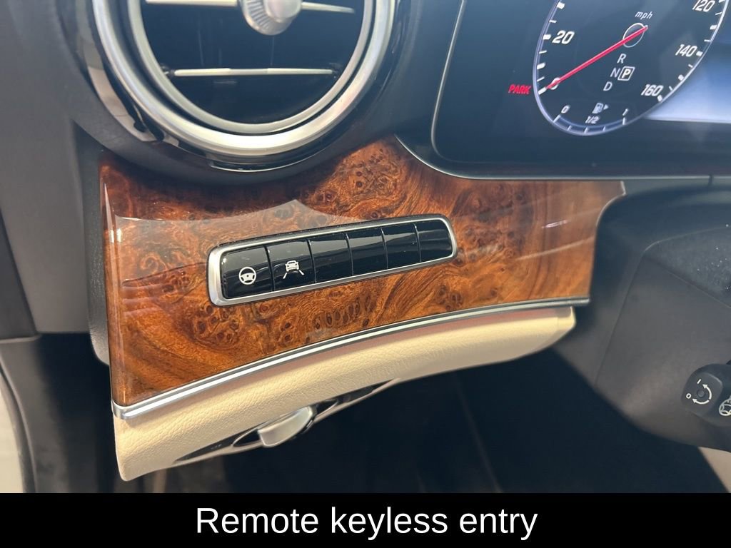 Used 2020 Mercedes-Benz E 450 4MATIC Wagon image 12