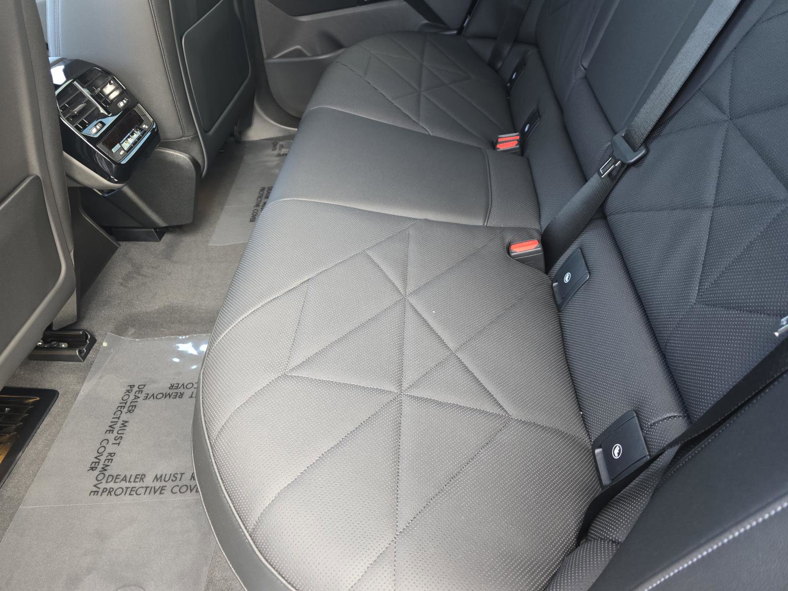 New 2026 BMW iX xDrive60 w/ Premium Package image 13