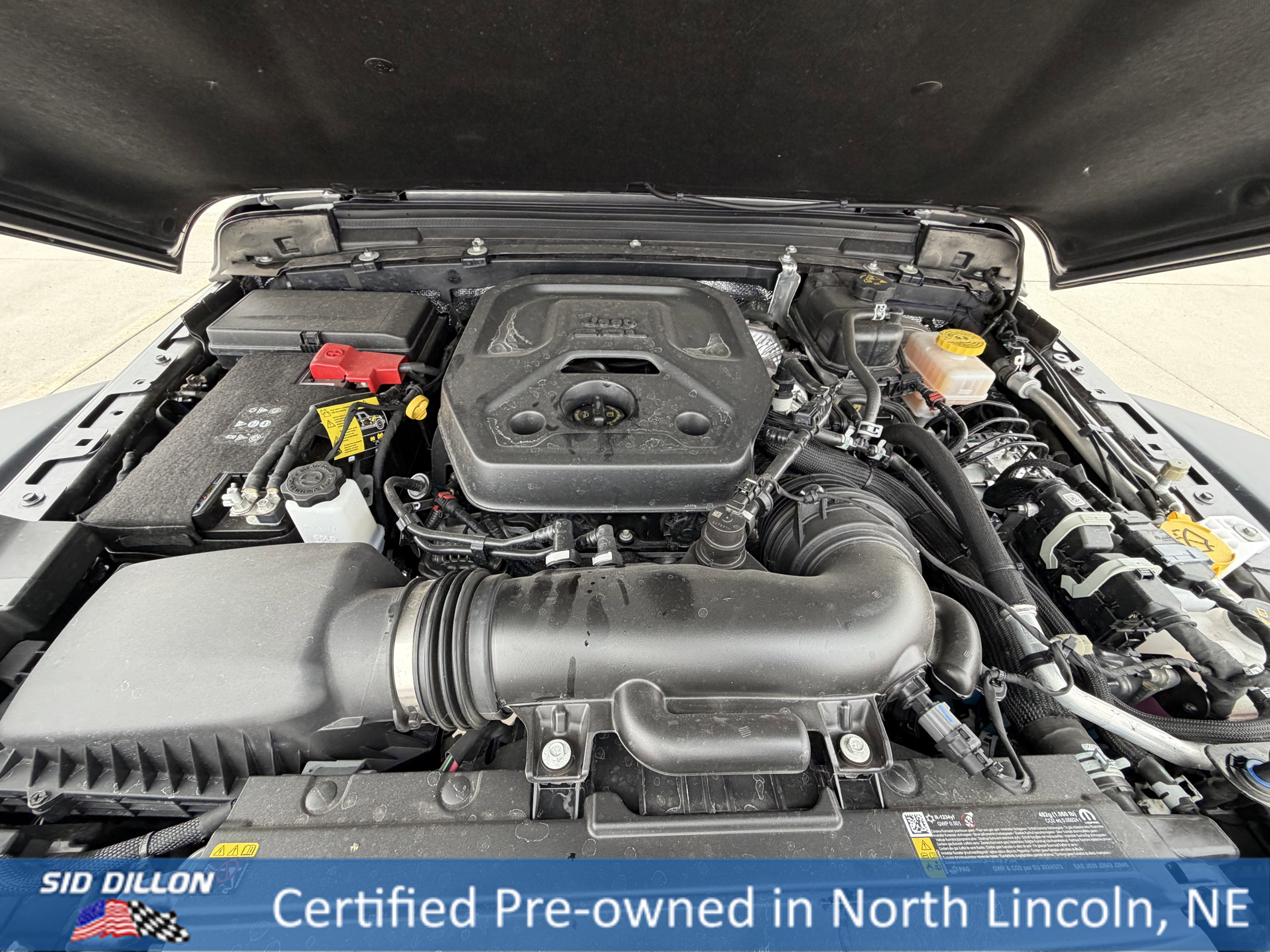 Used 2025 Jeep Wrangler Sport image 10