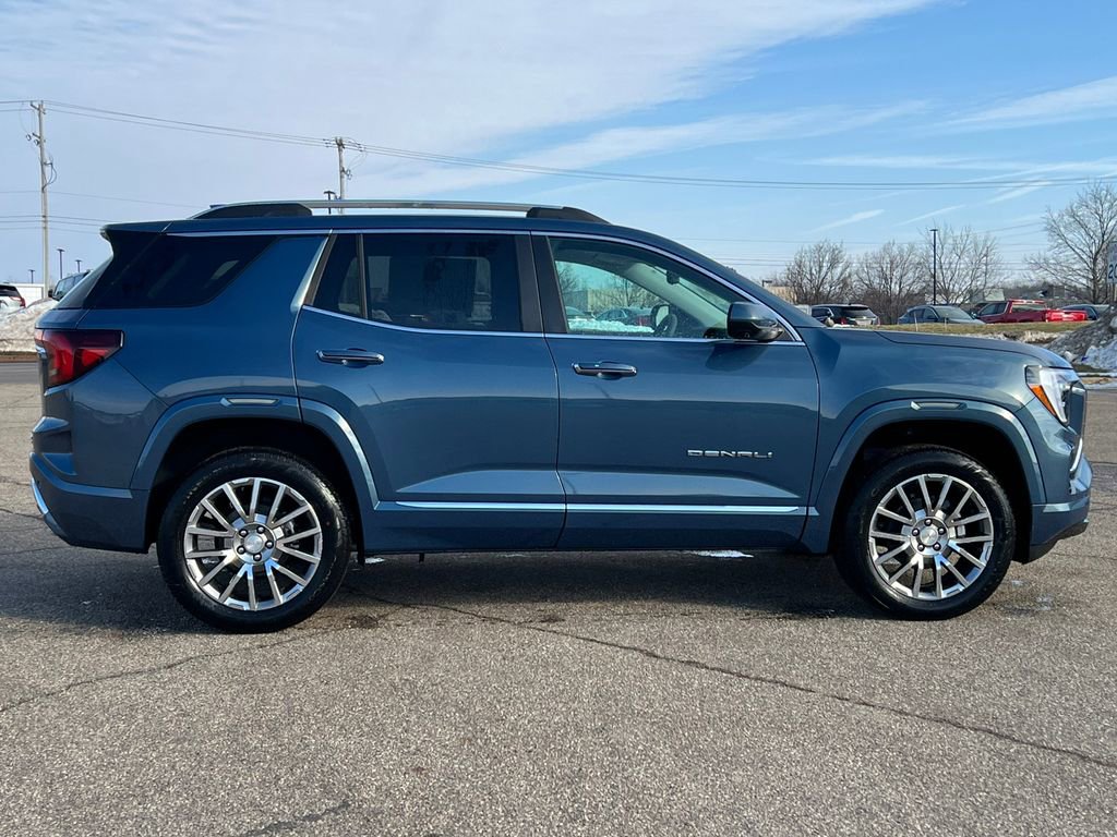 New 2026 GMC Terrain Denali w/ LPO, Floor Liner Package image 45