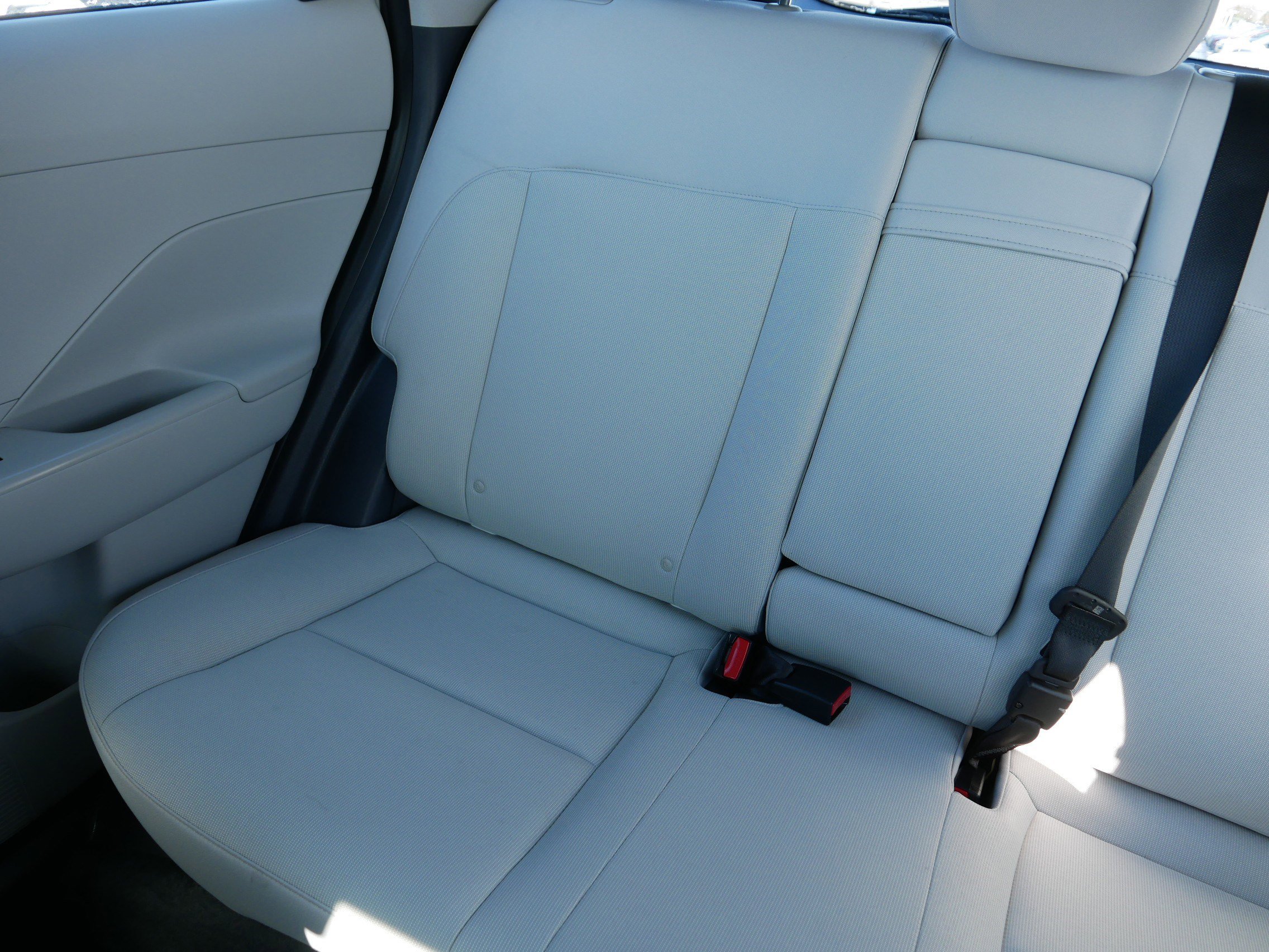 Used 2024 Hyundai Kona SE image 12