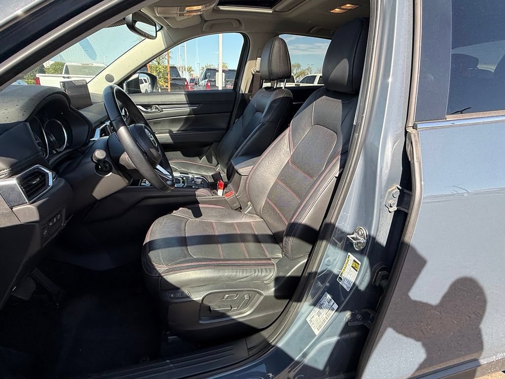 Used 2025 MAZDA CX-5 Carbon Edition AWD/4WD image 6