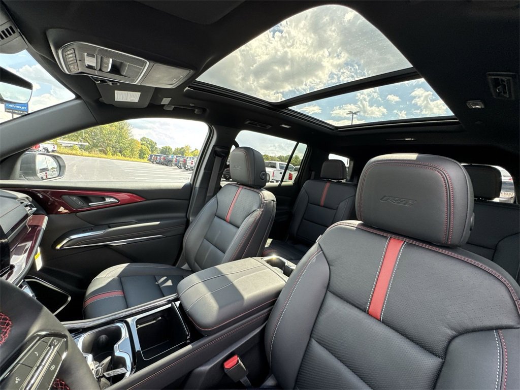 New 2026 Chevrolet Traverse RS image 22