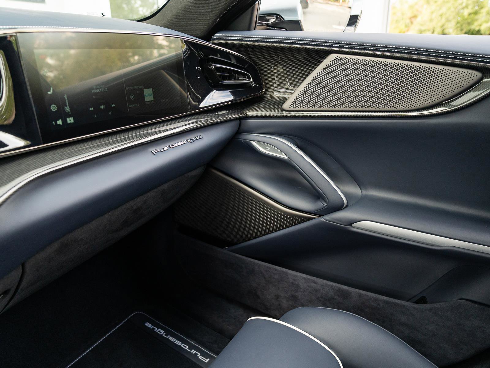 Used 2025 Ferrari Purosangue image 48