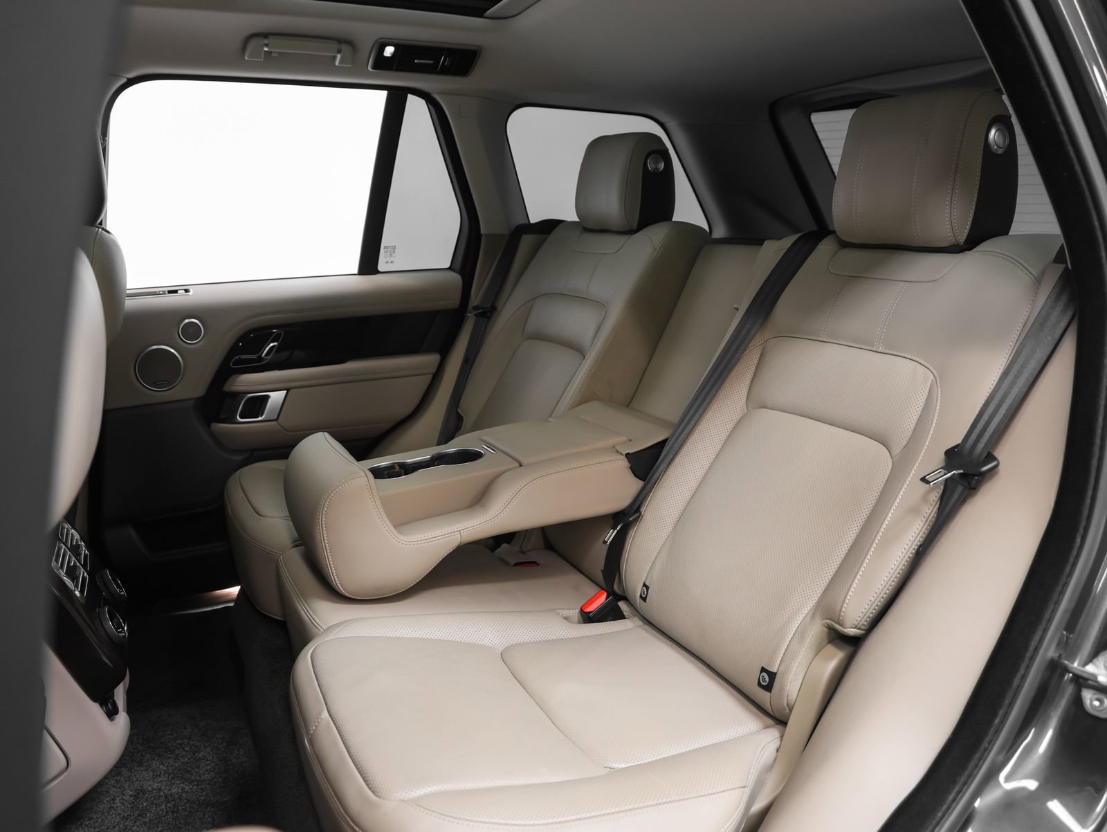 Used 2022 Land Rover Range Rover Westminster Edition AWD/4WD image 46