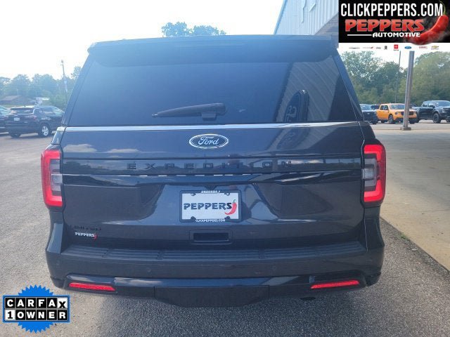 Used 2022 Ford Expedition Limited AWD/4WD image 4