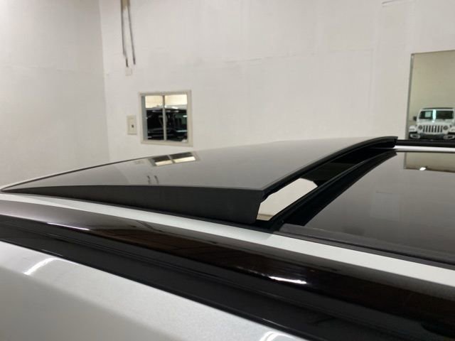 Used 2025 Volvo XC60 B5 Core image 26