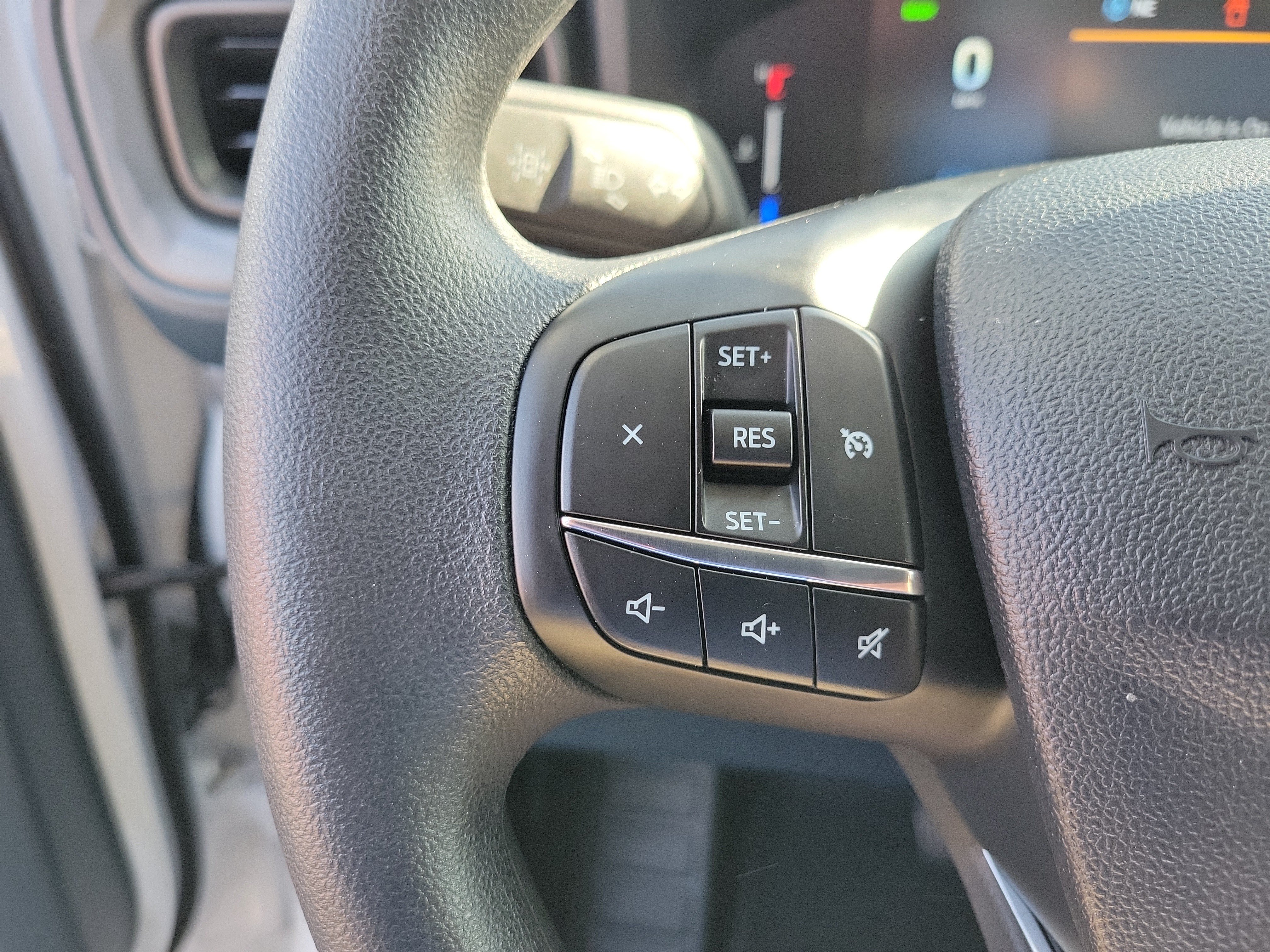 Used 2025 Ford Maverick XL FWD image 5