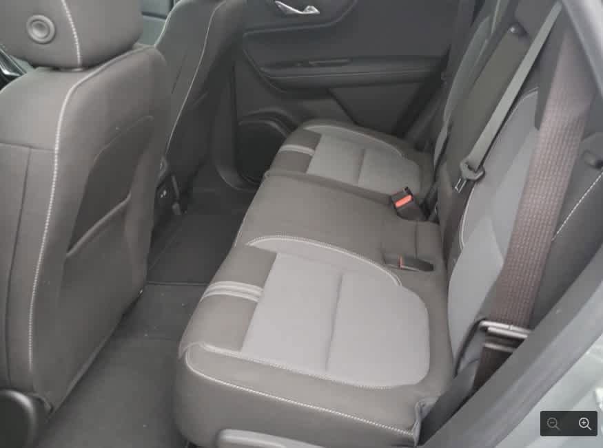 Used 2024 Chevrolet Blazer LT w/ Convenience Package FWD image 13