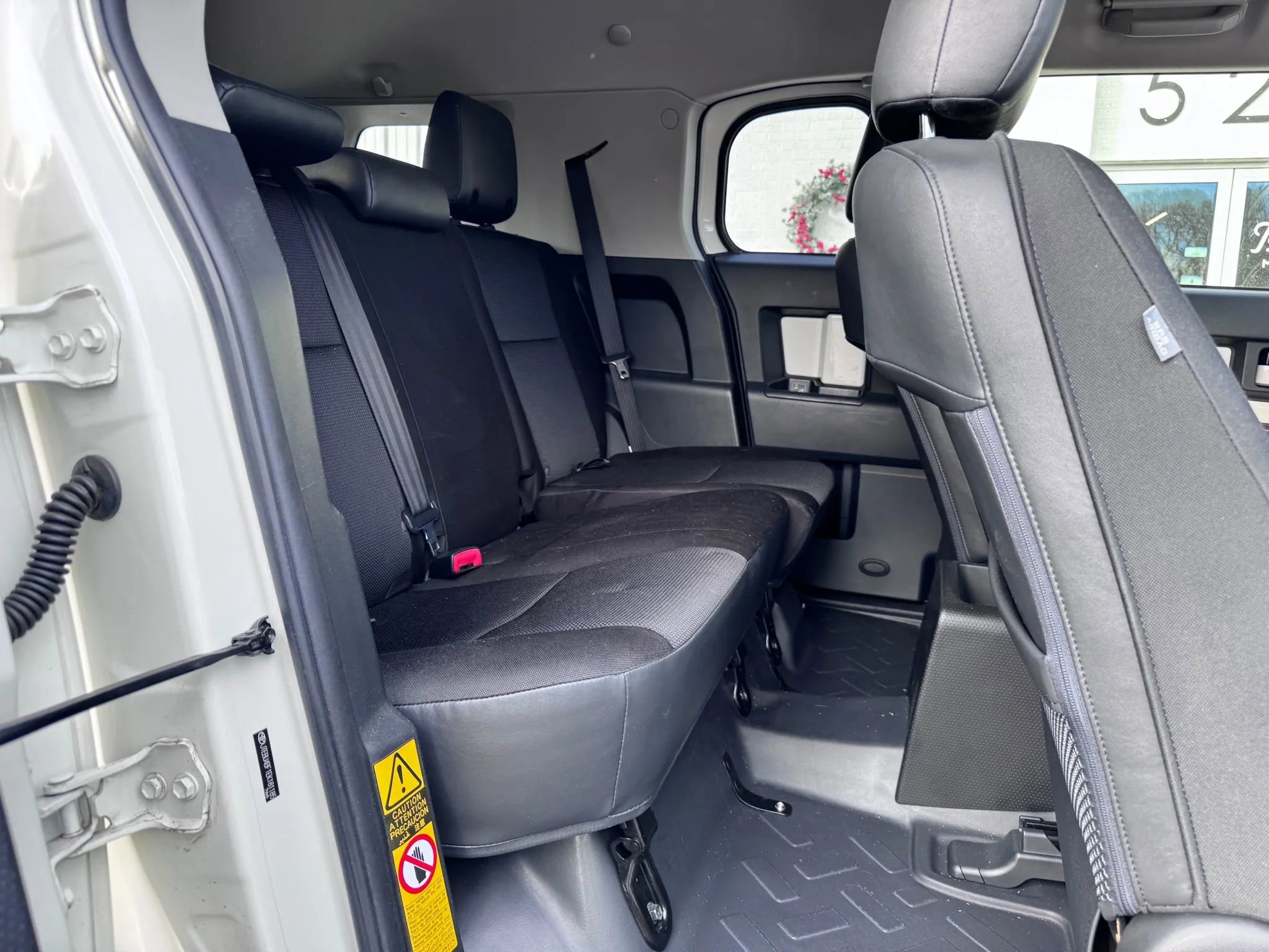 Used 2014 Toyota FJ Cruiser 4WD w/ Upgrade Package image 14