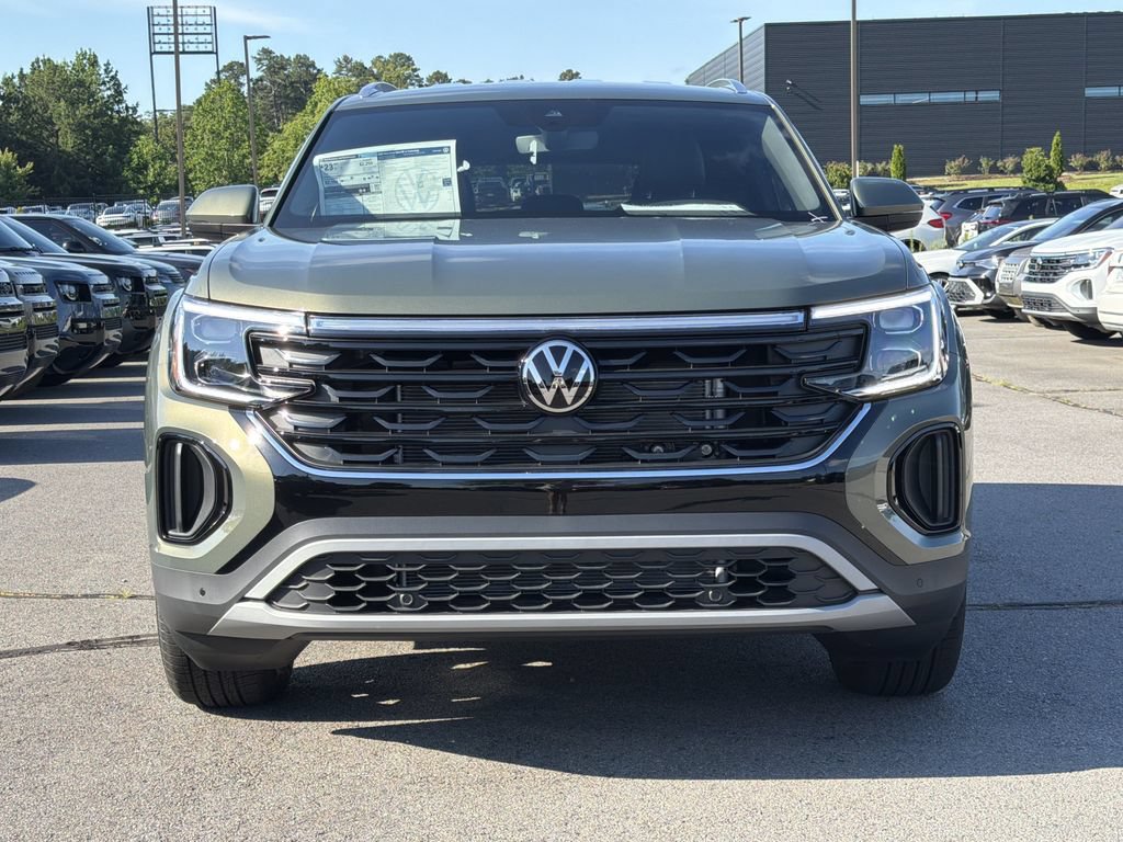 New 2026 Volkswagen Atlas Cross Sport SE FWD image 8