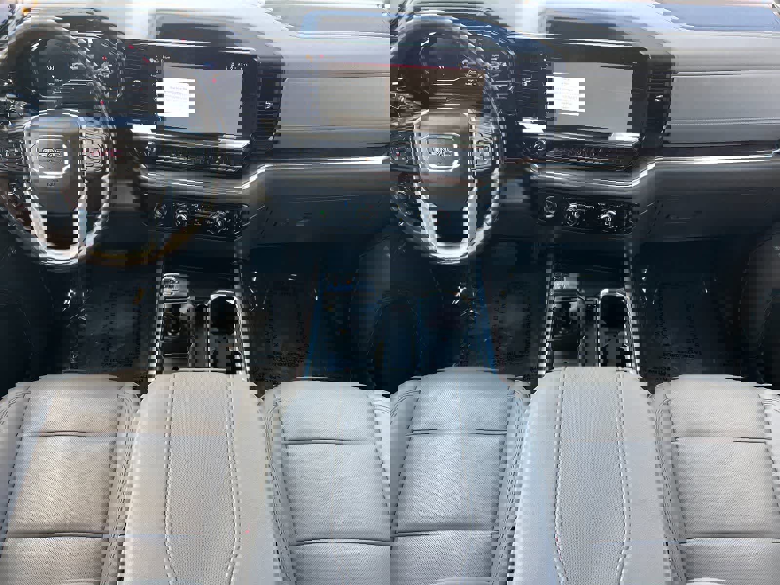 Used 2023 GMC Sierra 1500 SLT w/ SLT Convenience Package image 4