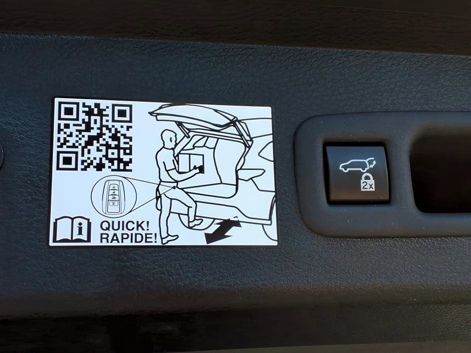 Certified 2023 Toyota Sienna XLE image 12