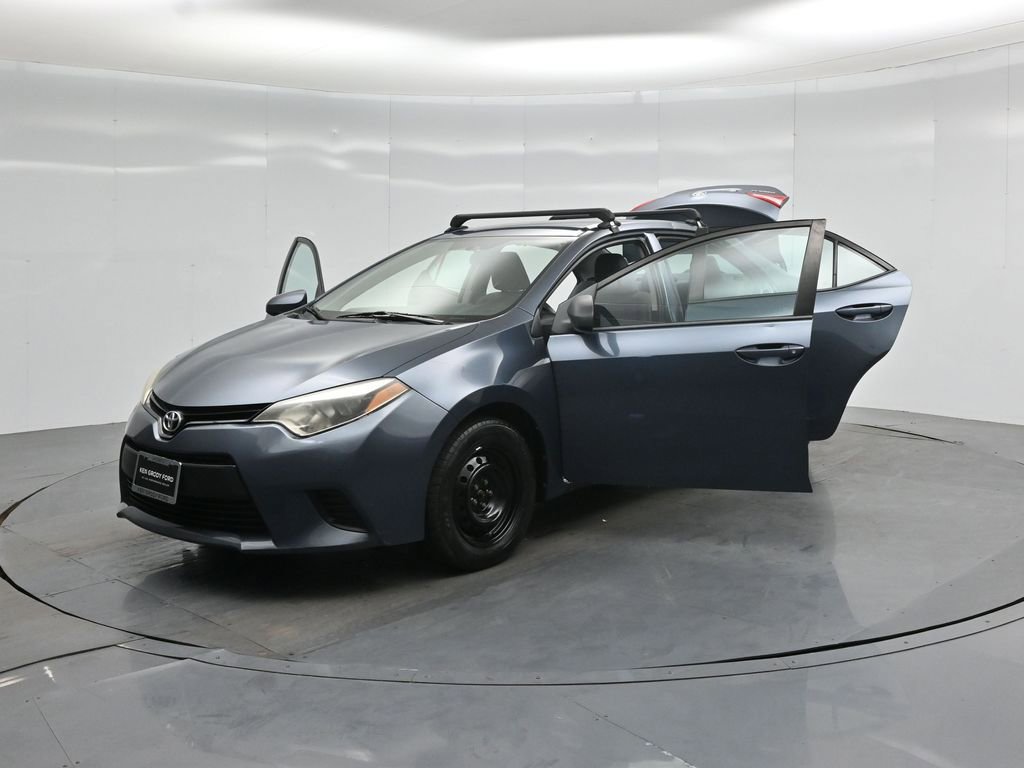 Used 2015 Toyota Corolla L image 25