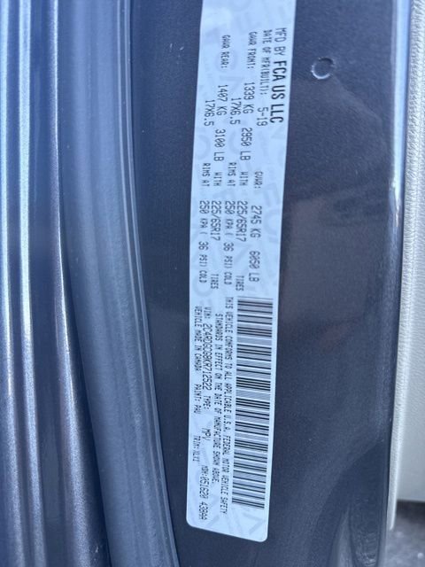 Used 2019 Dodge Grand Caravan SXT image 8