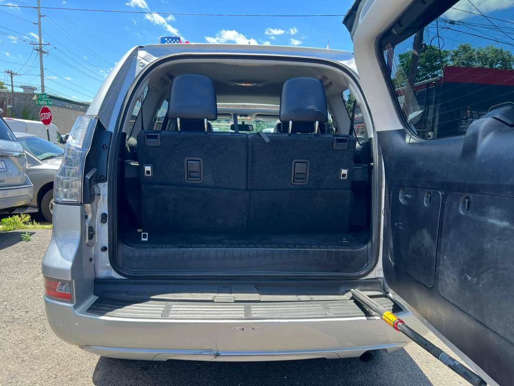 Used 2014 Lexus GX 460 AWD/4WD image 19
