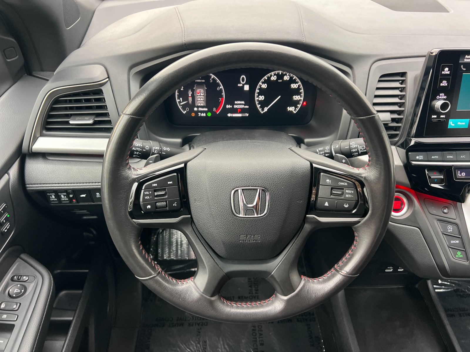 Used 2025 Honda Odyssey Sport-L image 16