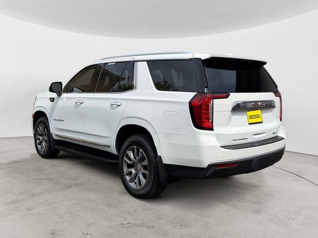 Used 2023 GMC Yukon SLT w/ SLT Luxury Package AWD/4WD image 3