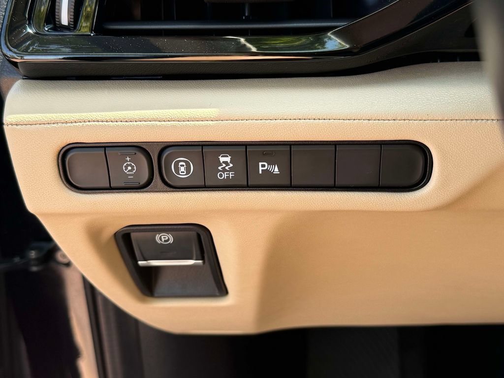 Used 2022 Acura MDX SH-AWD w/ Technology Package image 28
