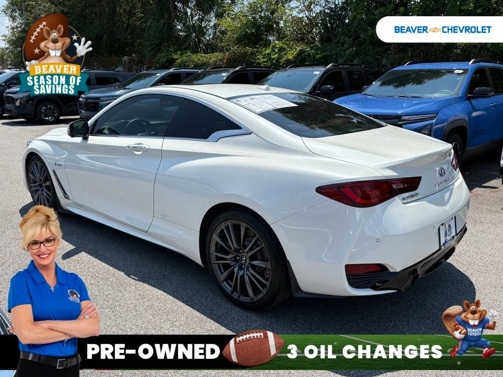 Used 2017 INFINITI Q60 Red Sport 400 RWD image 5