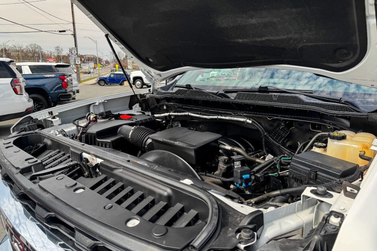 Used 2022 Chevrolet Silverado 3500 LT w/ Convenience Package image 39