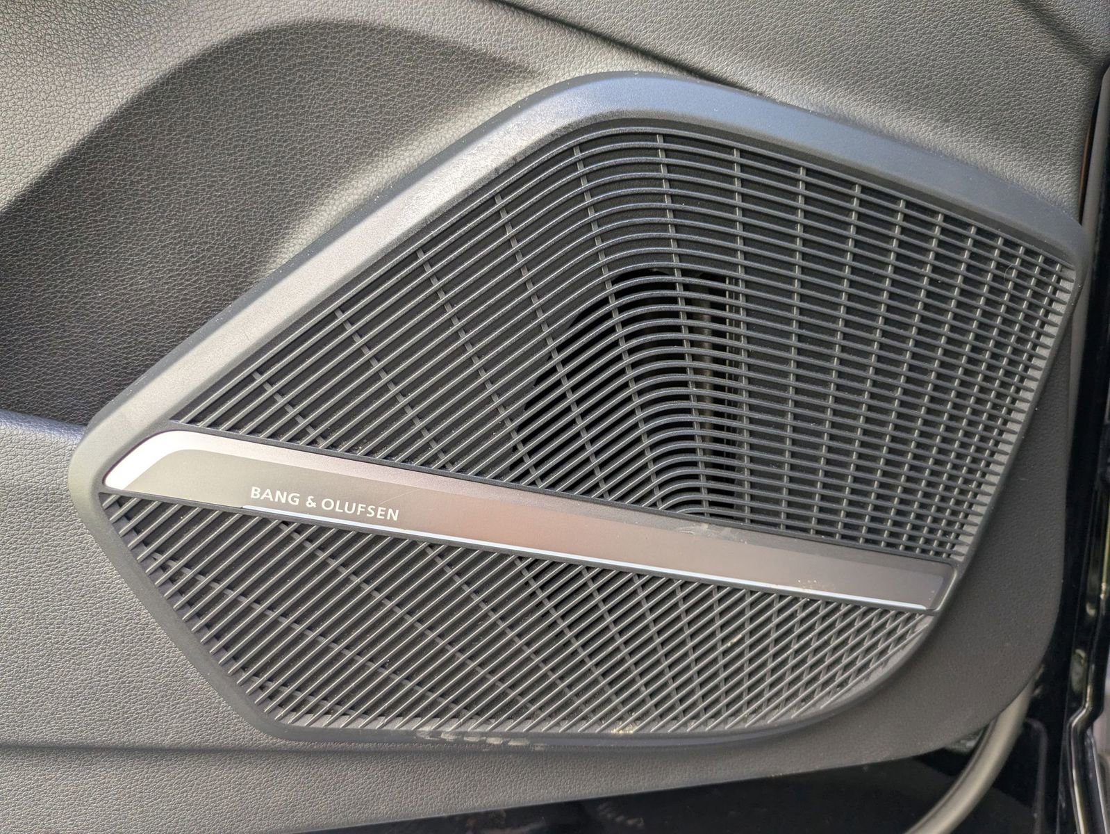 Used 2018 Audi Q5 2.0T Premium Plus w/ Premium Plus Package image 21