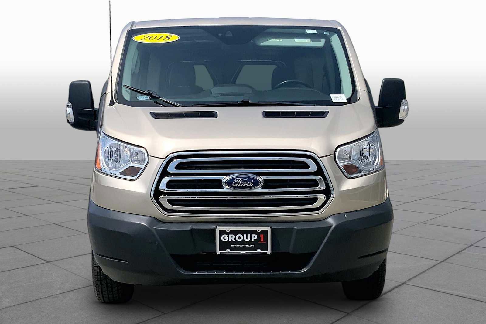 Used 2018 Ford Transit 150 148 Low Roof w/ Premium Package RWD image 4