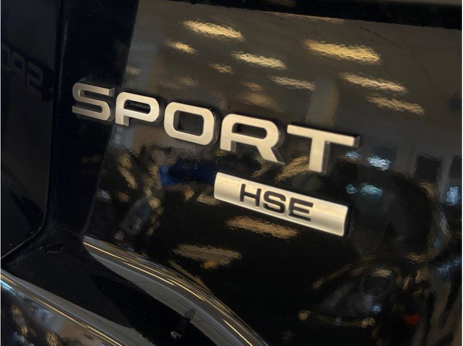 Used 2019 Land Rover Discovery Sport HSE AWD/4WD image 34