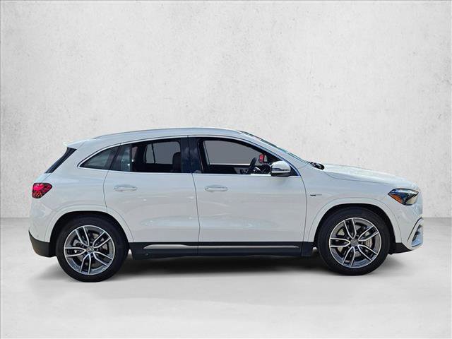 Used 2025 Mercedes-Benz GLA 35 AMG 4MATIC image 4