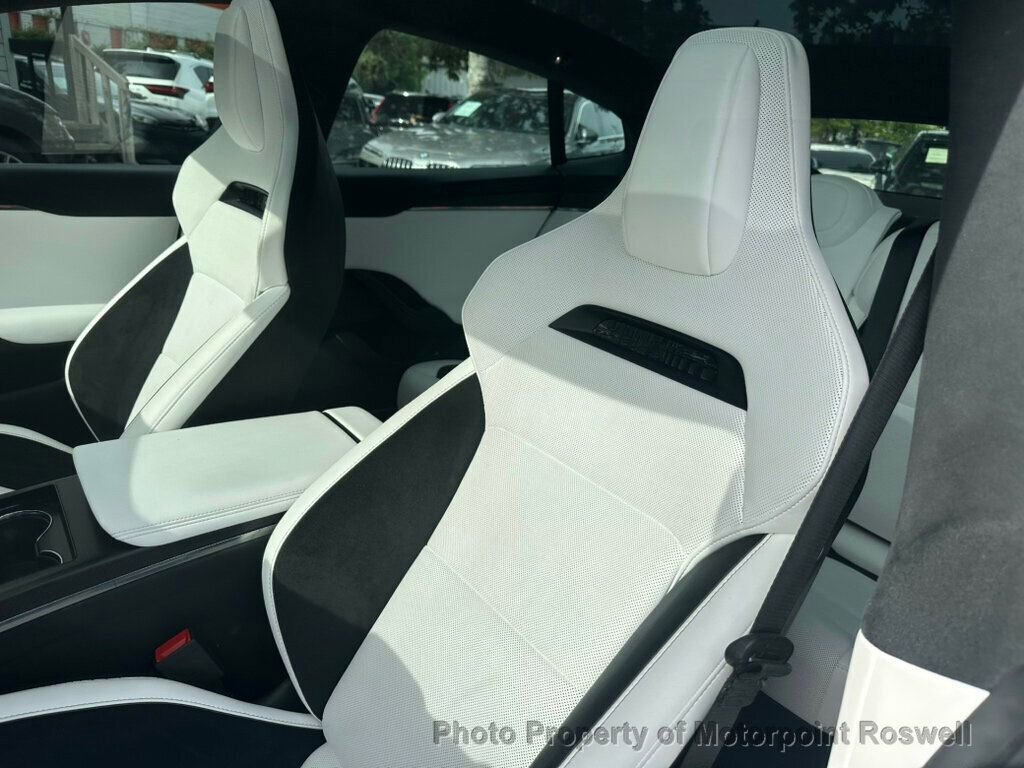 Used 2026 Tesla Model S Plaid AWD/4WD image 16