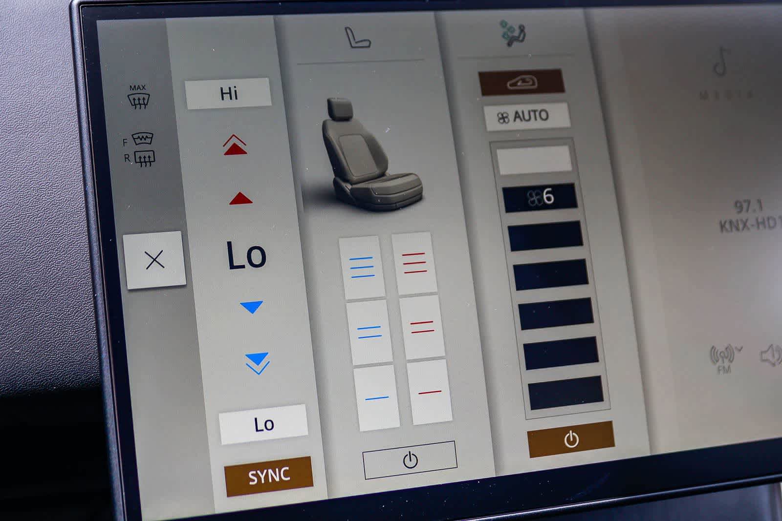 New 2026 Land Rover Range Rover SE AWD/4WD image 27