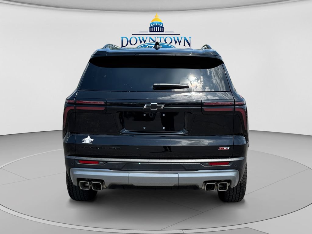 Used 2026 Chevrolet Traverse Z71 w/ LPO, Floor Liner Package AWD/4WD image 4