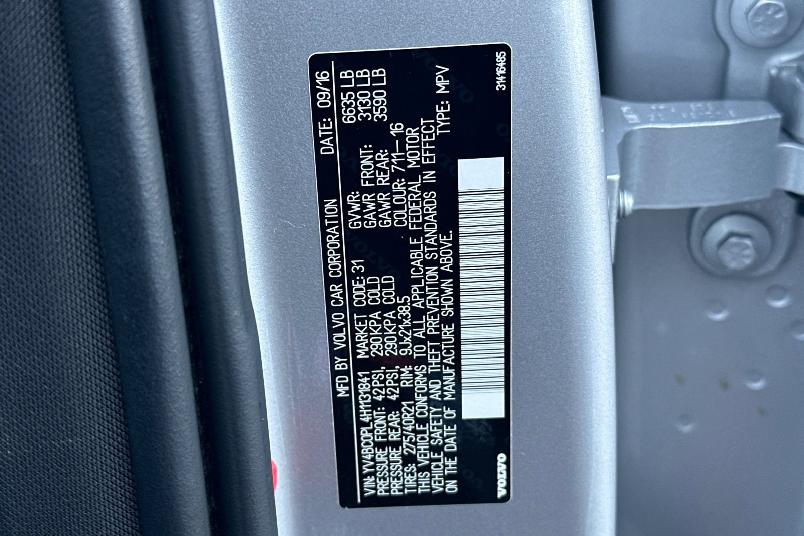 Used 2017 Volvo XC90 T8 Inscription w/ Vision Package image 30