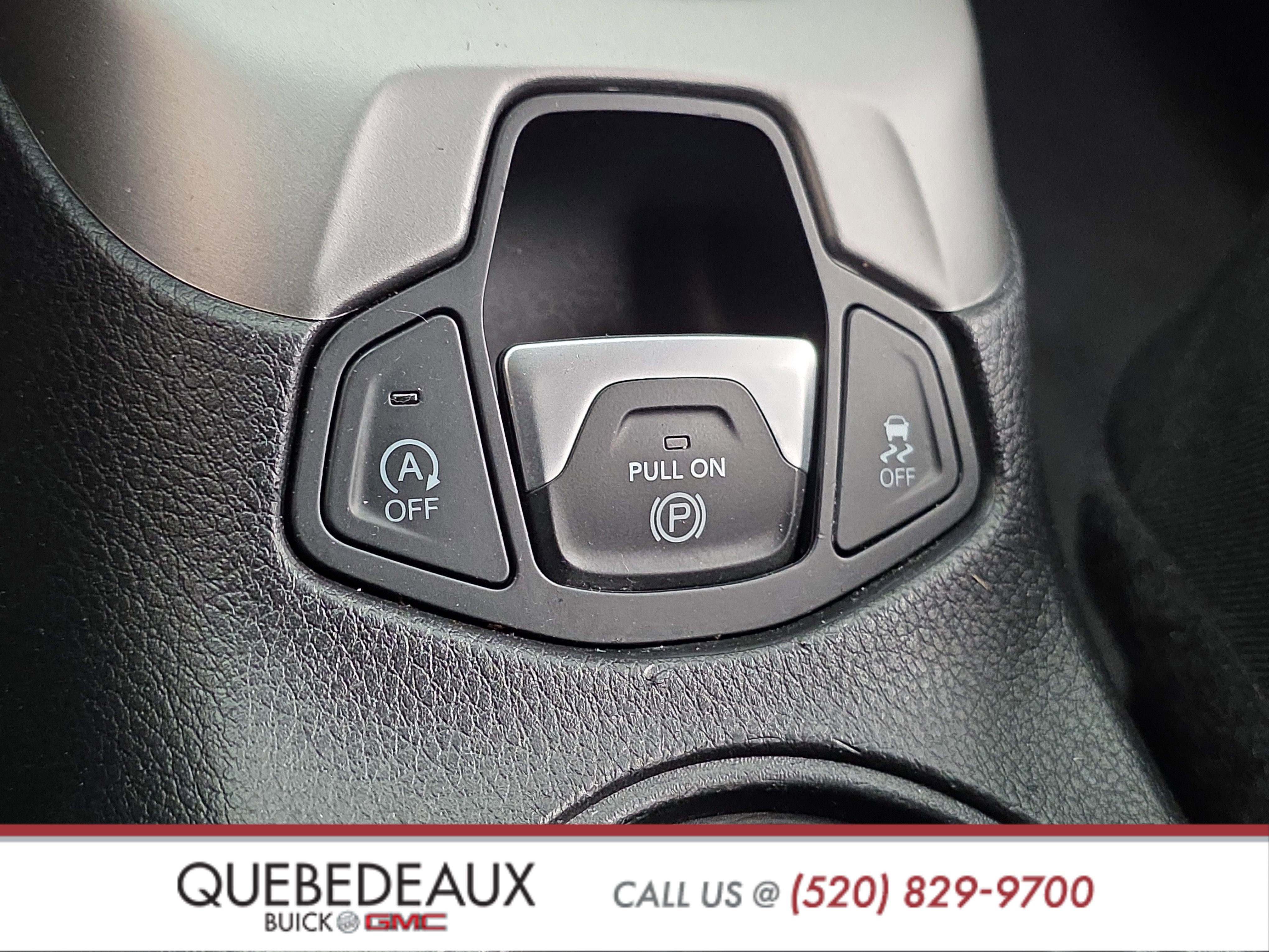 Used 2019 Jeep Compass Latitude w/ Popular Equipment Group FWD image 19