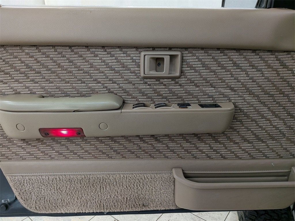Used 1995 Toyota 4Runner SR5 image 15