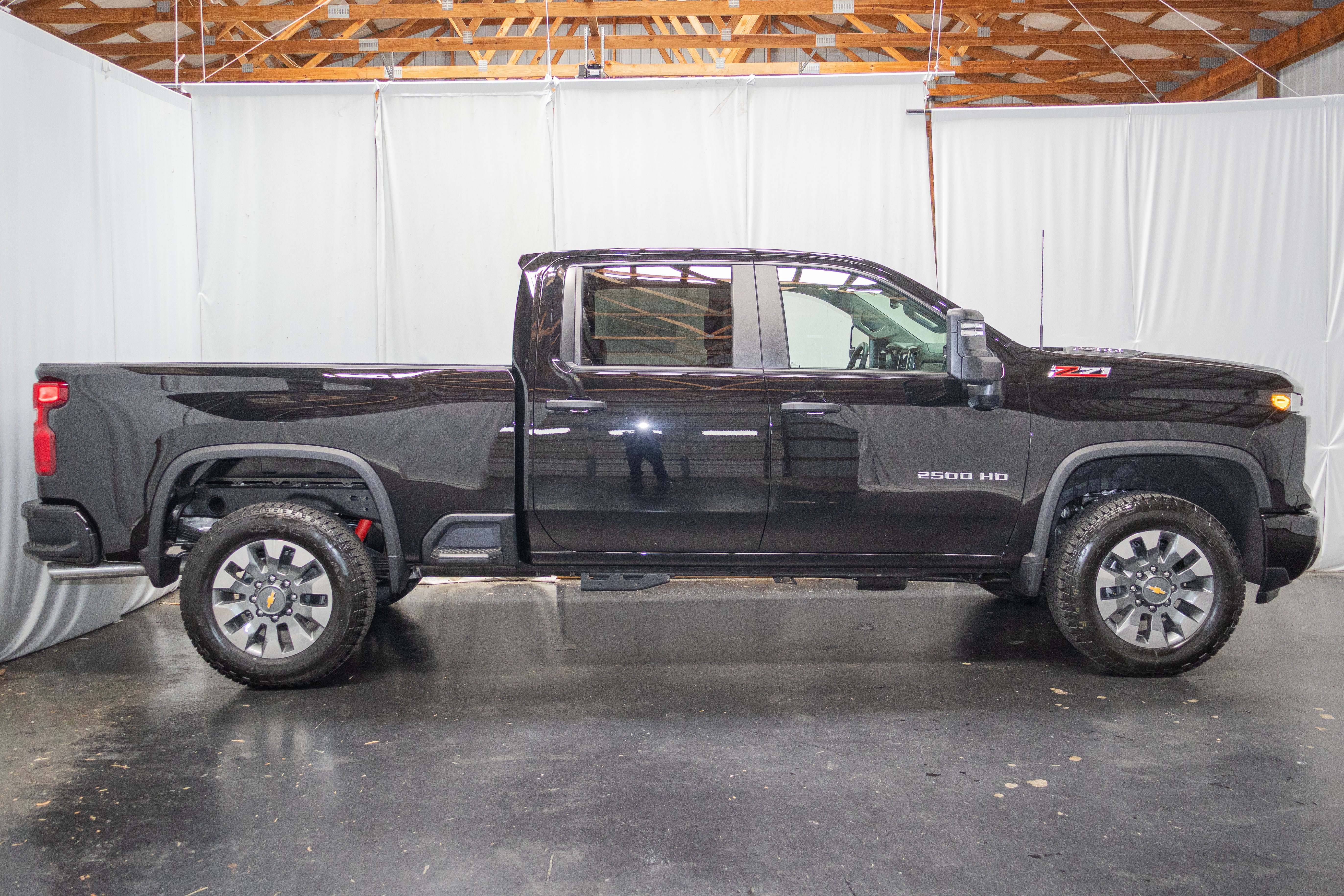 New 2026 Chevrolet Silverado 2500 Custom w/ Custom Value Package AWD/4WD image 6