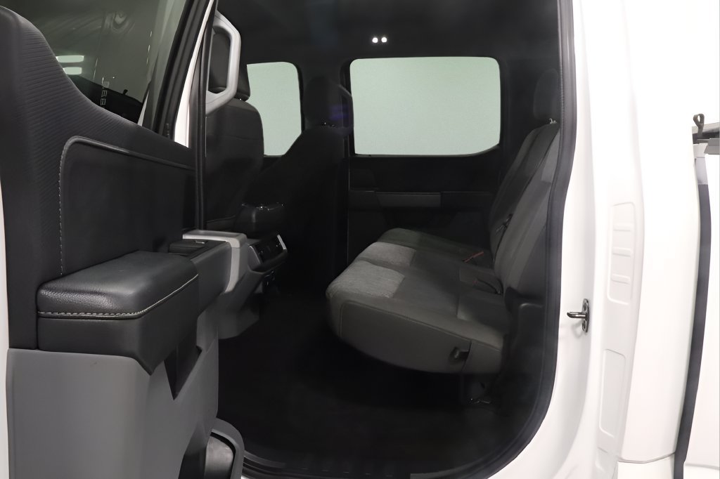 Used 2021 Ford F150 XLT w/ Equipment Group 302A High AWD/4WD image 14