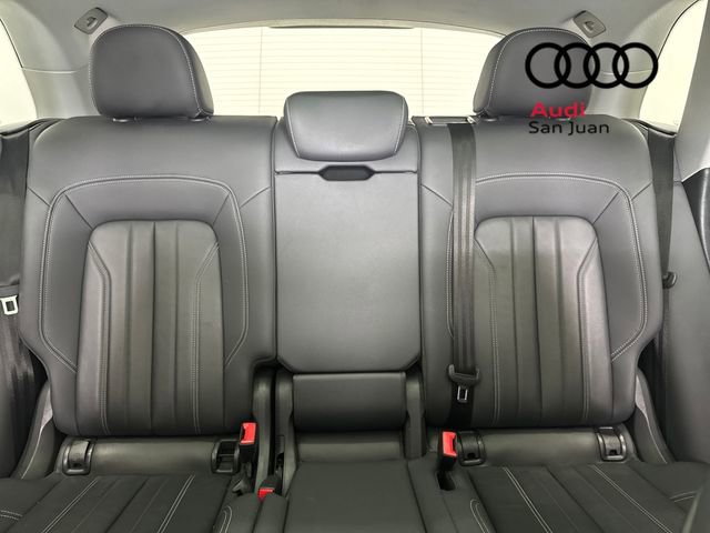 Used 2023 Audi Q5 2.0T Premium w/ Convenience Package image 15